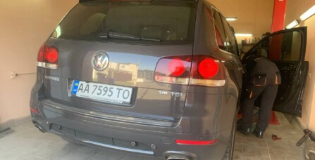 Заміна оливи АКПП Volkswagen Touareg 3.0 TDI